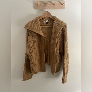 Universal Threads tan chunky knit open front cardigan - size large